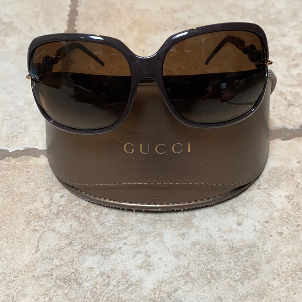 NWOT Gucci square framed sunglasses